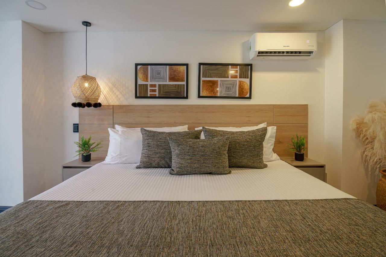 מדיין First Class Hotel מראה חיצוני תמונה