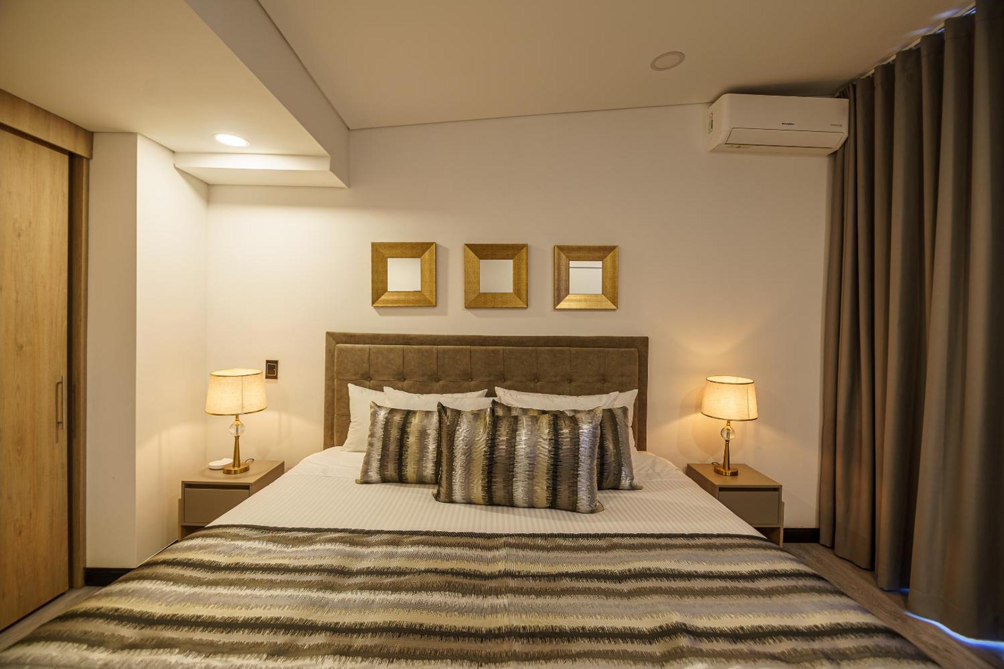מדיין First Class Hotel מראה חיצוני תמונה